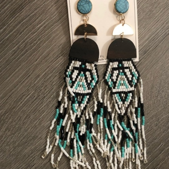 Boho Beaded Dangle Earrings - Picture 3 of 4